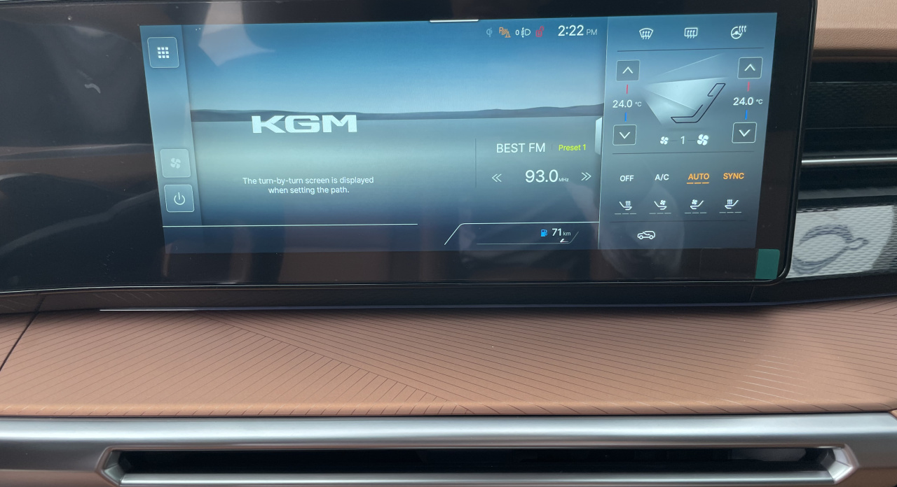 KGM Torres Clever AT / AWD / 2BL / E16 / TAZ