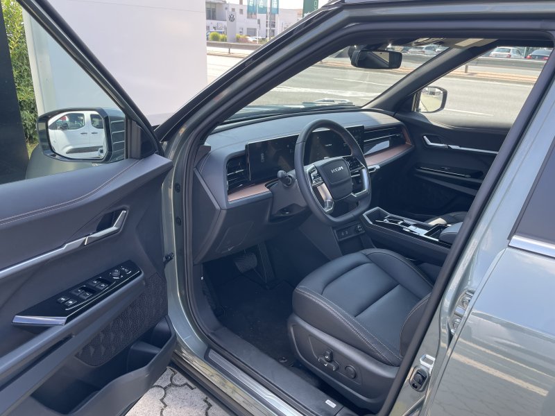 KGM Torres HEV Premium AT / FWD / 2GAO / VEA