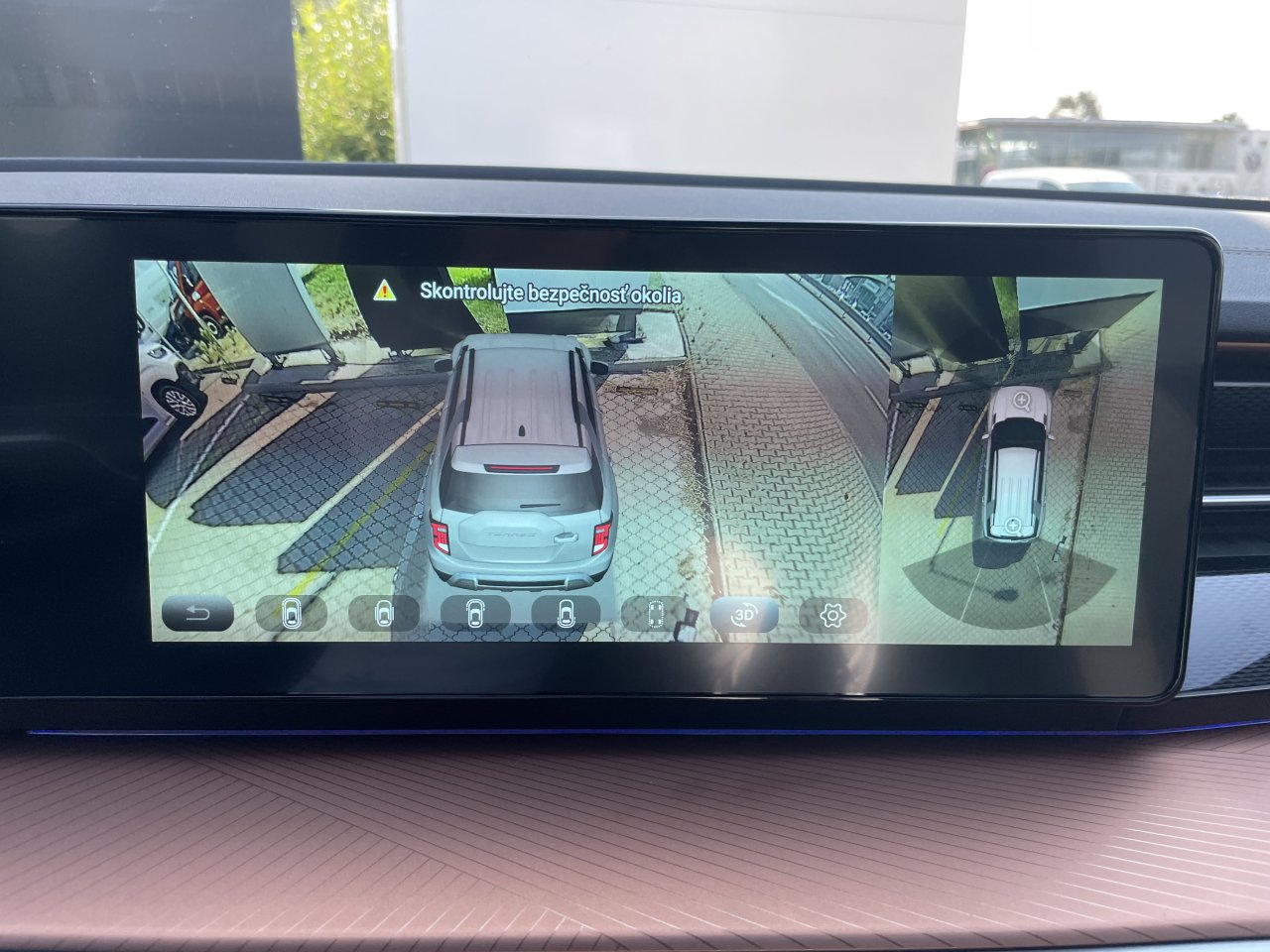 KGM Torres HEV Premium AT / FWD / 2GAO / VEA