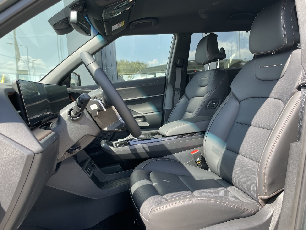 KGM Torres HEV Premium AT / FWD / 2GAO / VEA