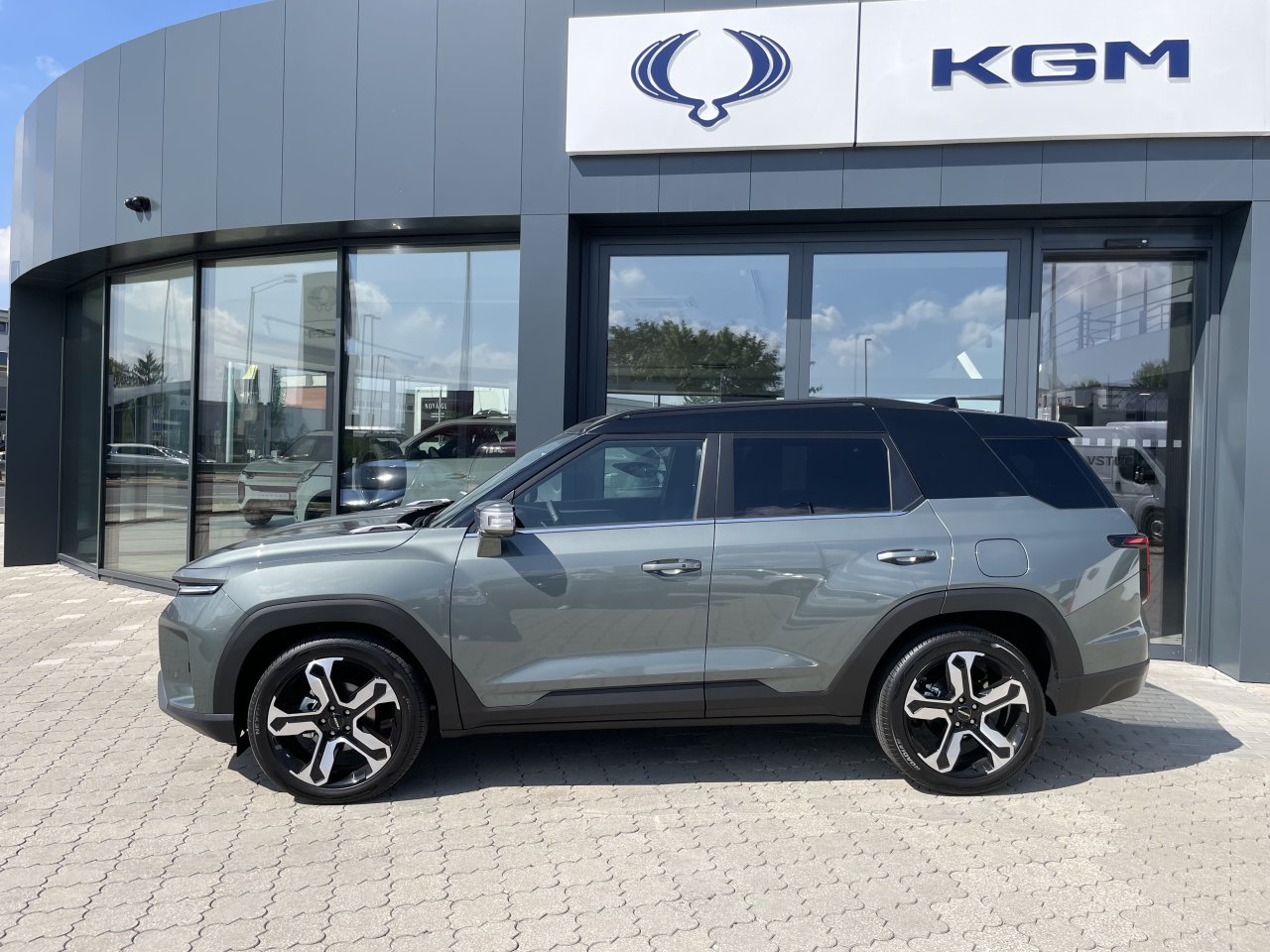 KGM Torres HEV Premium AT / FWD / 2GAO / VEA