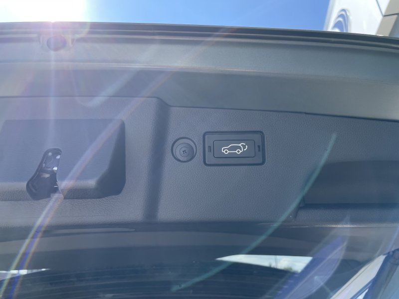 KGM Torres HEV Premium AT / FWD / 2GAO / VEA