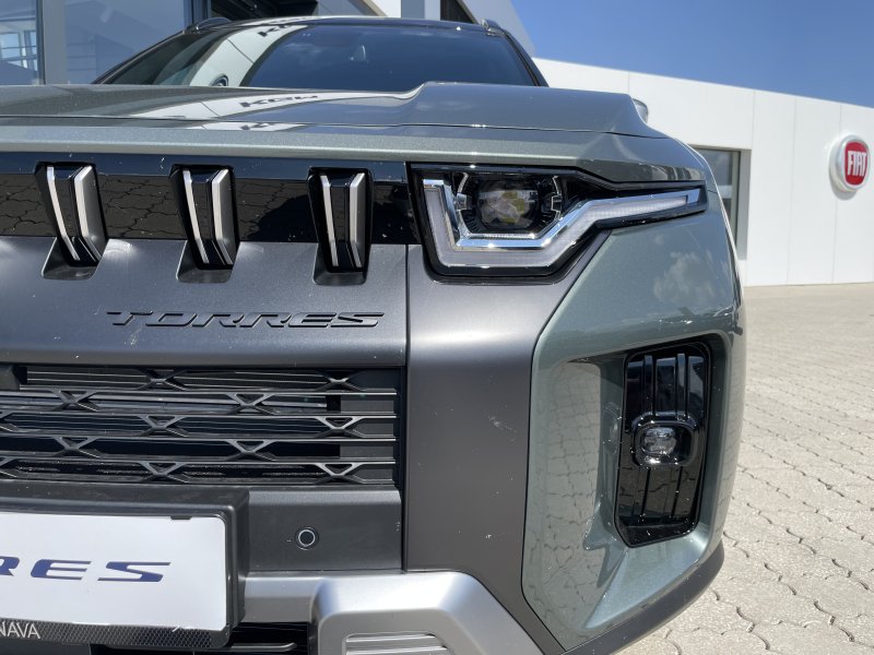 KGM Torres HEV Premium AT / FWD / 2GAO / VEA