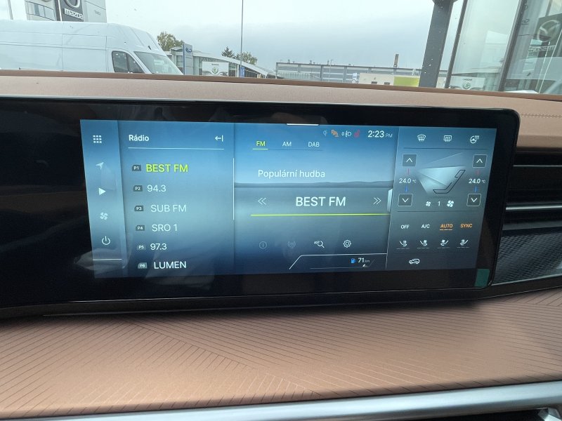 KGM Torres HEV Clever AT / FWD / 2BL / E16 / TAZ / VEA