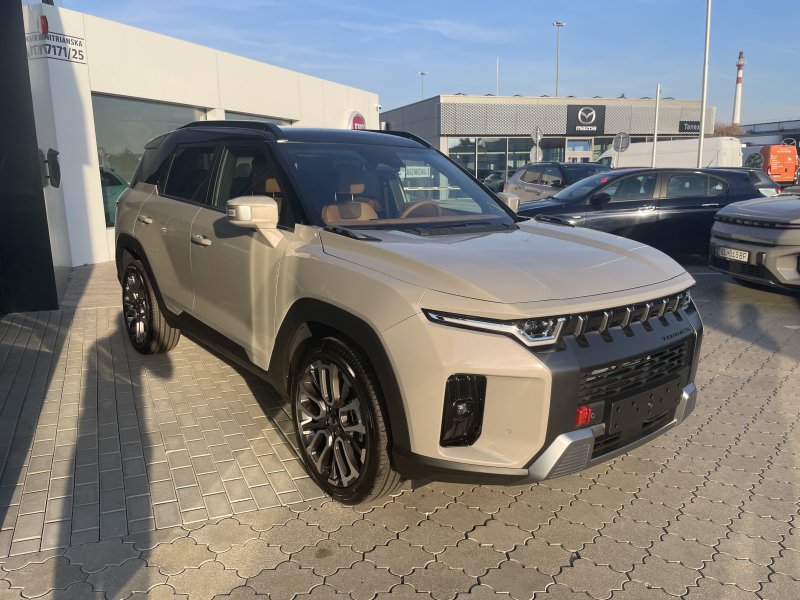 KGM Torres HEV Clever AT / FWD / 2BL / E16 / TAZ / VEA