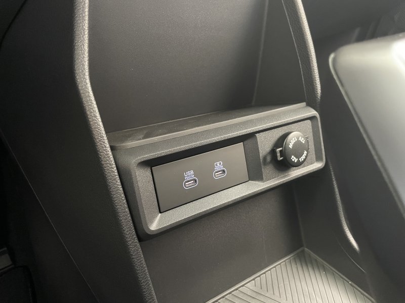 KGM Torres HEV Style AT / FWD / WAA