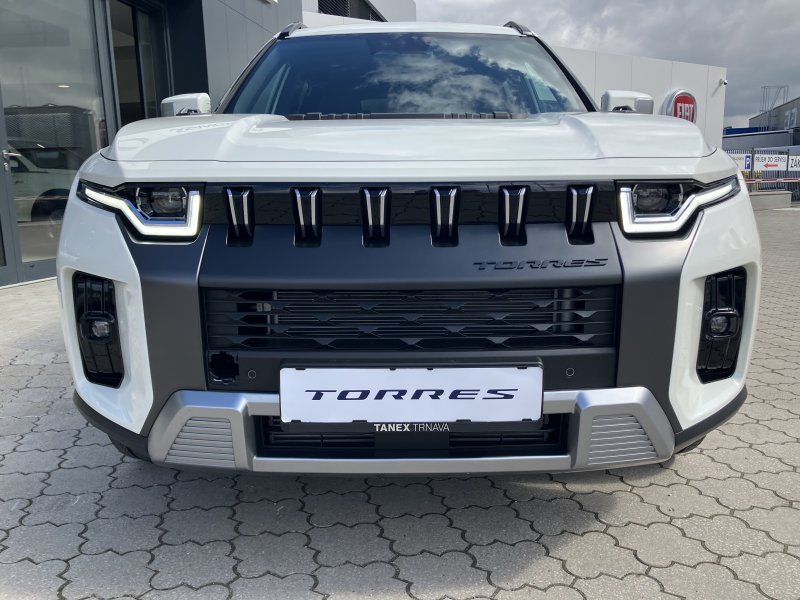 KGM Torres HEV Style AT / FWD / WAA