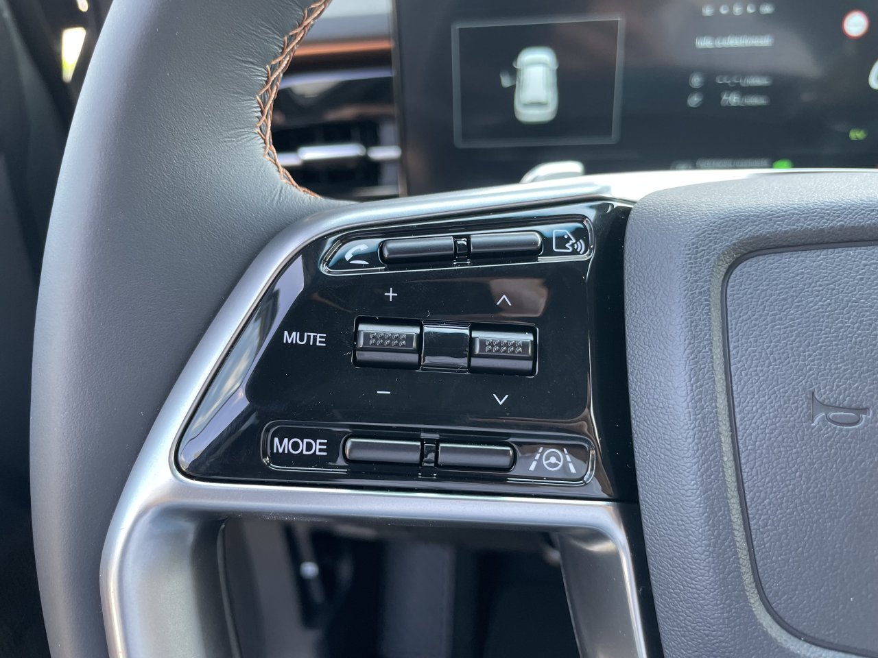 KGM Torres HEV Style AT / FWD / 2WAA / E16 / SCU