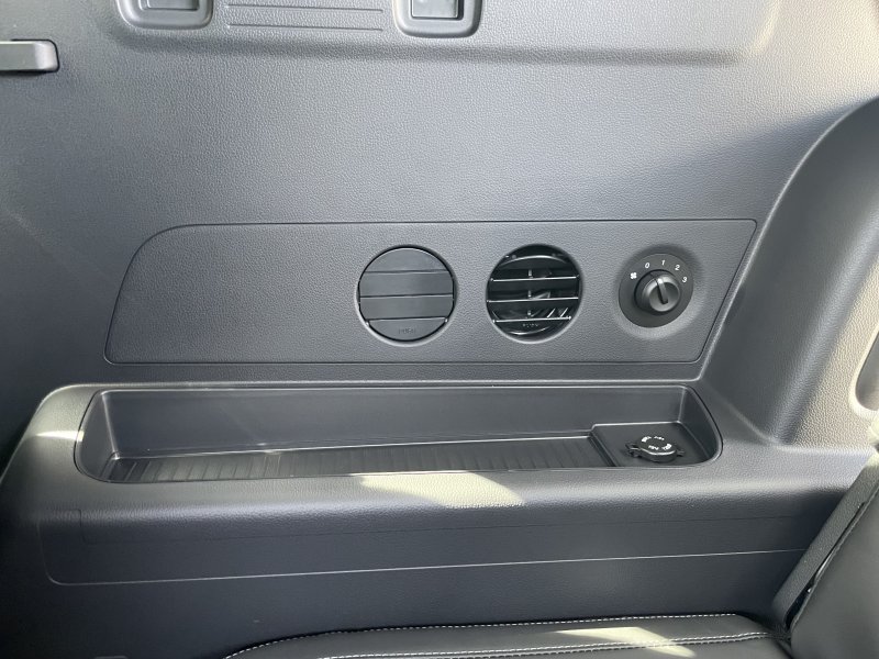 KGM Rexton Premium+ AT / AWD / LAK / BLACK